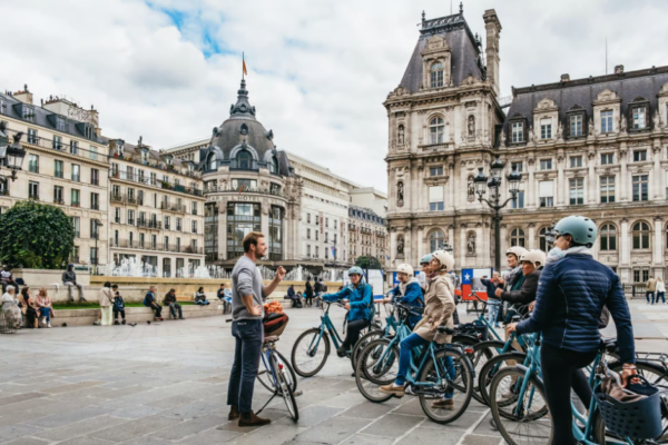 Bike tour in Paris: Charming Nooks and Crannies